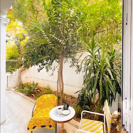 Kolonaki 2bd Apartment Athens