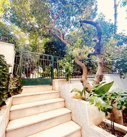 Kolonaki 2bd Apartment *